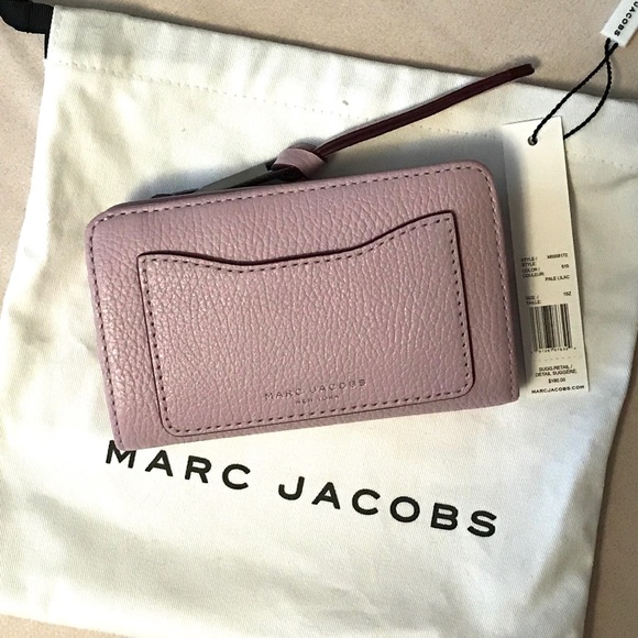 🌸SOLD🌸Marc Jacobs Recruit Compact Wallet Lilac - Picture 2 of 7